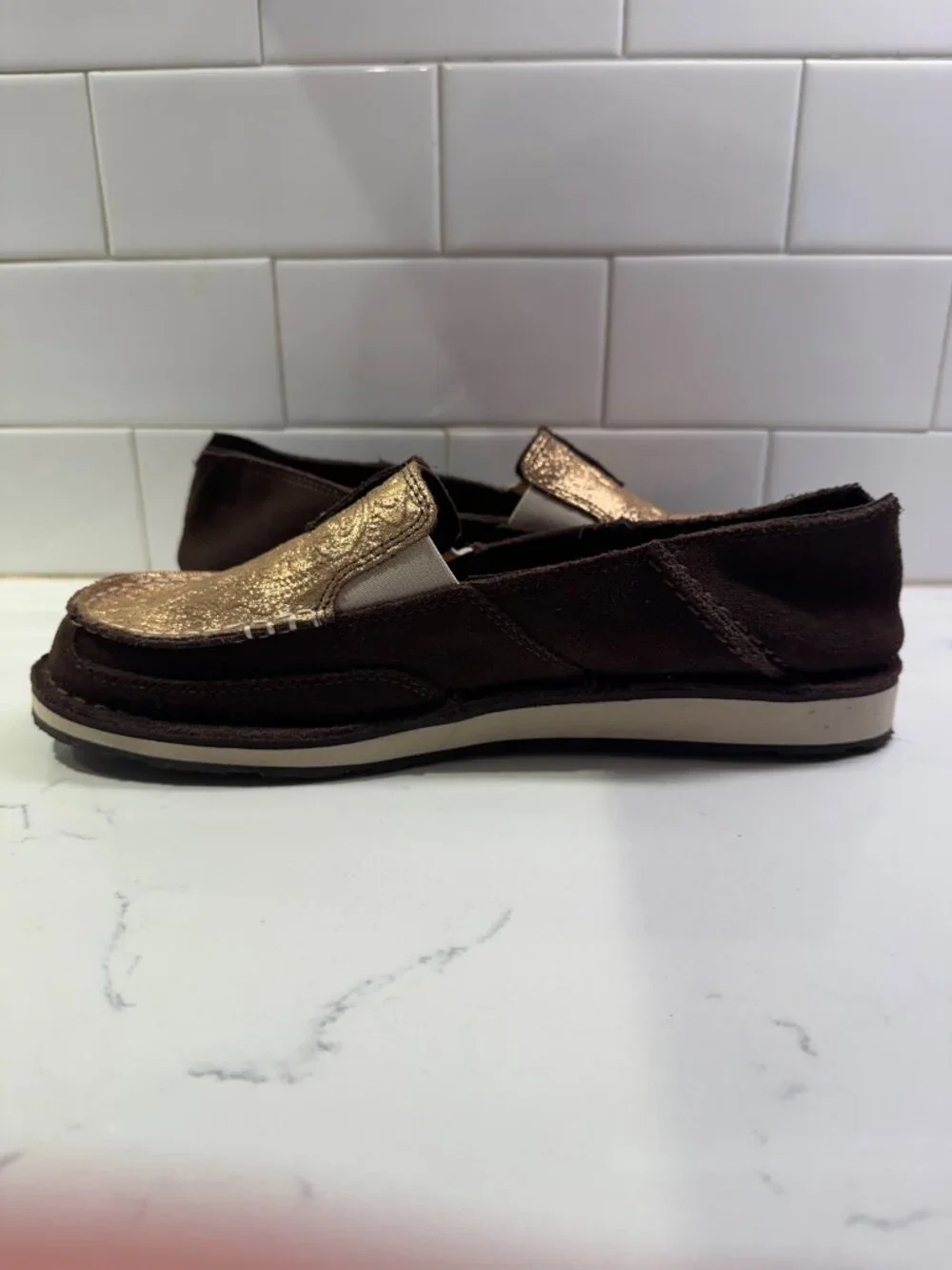 Ariat Cruiser Azteca Suede Brown Leather Loafers Womens 10B Metallic Embossed To
